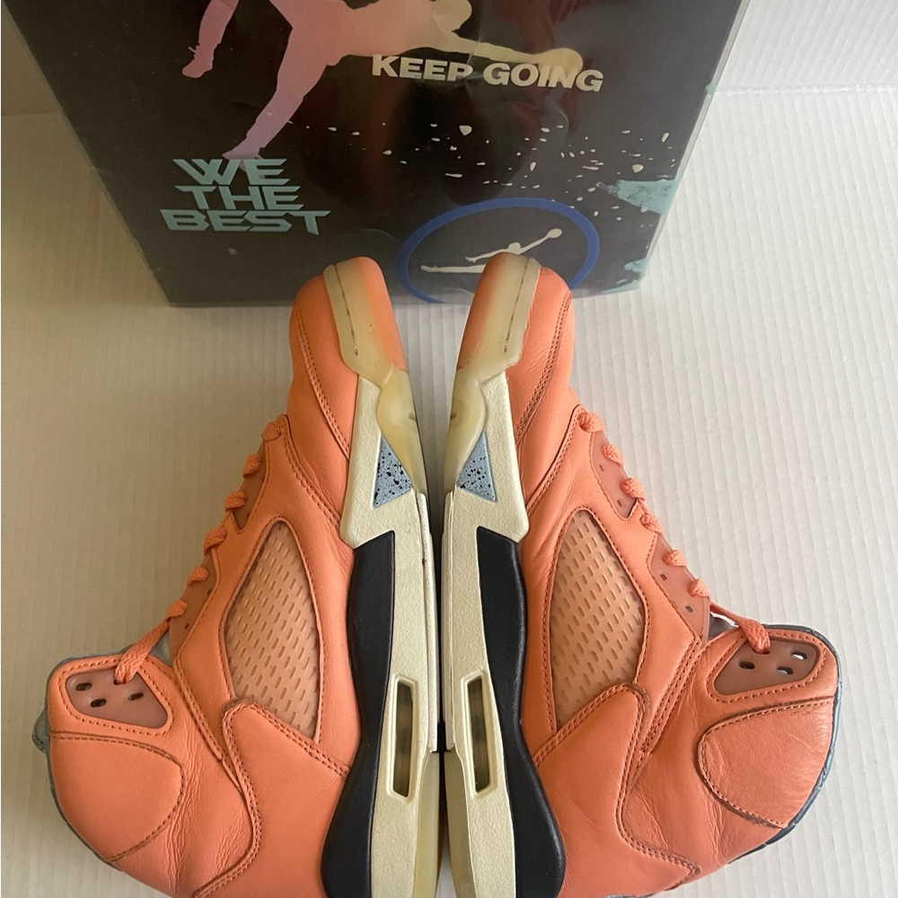 Air Jordan 5 Retro SP X D J Kaled - Picture 4 of 8
